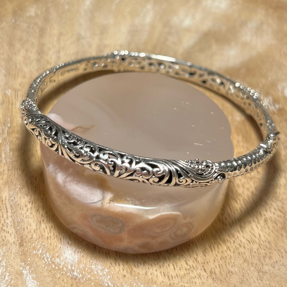 Sarda Artisan Sterling Silver Cut Out Filigree Scroll Hinged Bangle - Picture 2 of 16